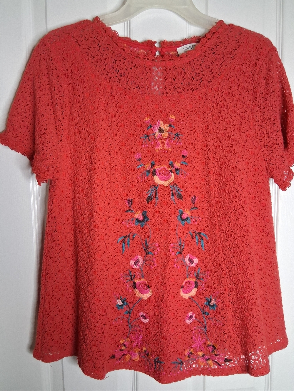 Umgee Red Crochet Lace Embroidered Short Sleeve Top Size Small